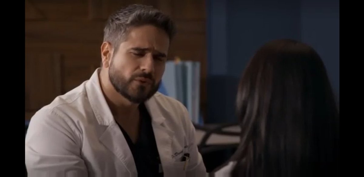 DaniArenasCol's tweet photo. #CollagesyCapturas #3Parte #MejoresMomentos #DavidYRegina #Davina @DanArenas @liviabritoof #Capitulo67 @MedicosOf #MedicosLineaDeVida #ConLasEstrellas #TeamDavina #FelizMiercolesParaTodos 😘💋🌞🌈🌹😍❤💑💗🙏🏼 https://t.co/Ao8mDBKfGF