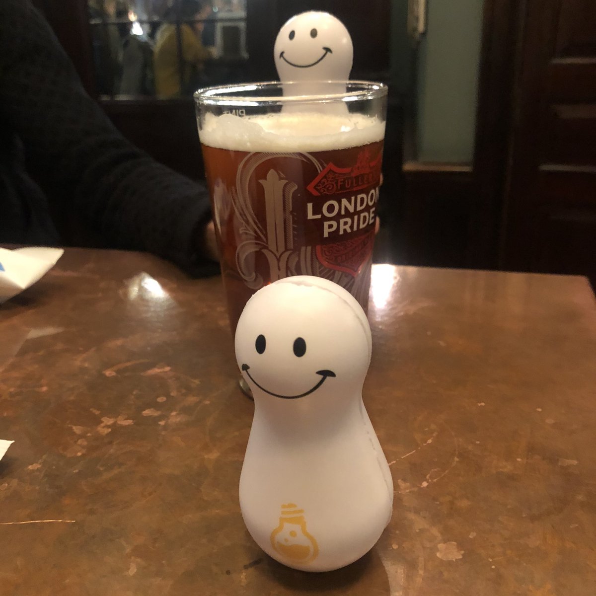 rickardskiold's tweet photo. #BennyBulb after work. https://t.co/fyFojCZejR