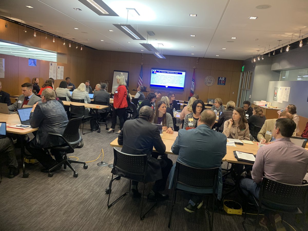 AR_STEM's tweet image. AR STEM Model Program stakeholder working groups one action! First step- define STEM to guide our work. @ArkansasEd @EdDcte @ArkansasEd