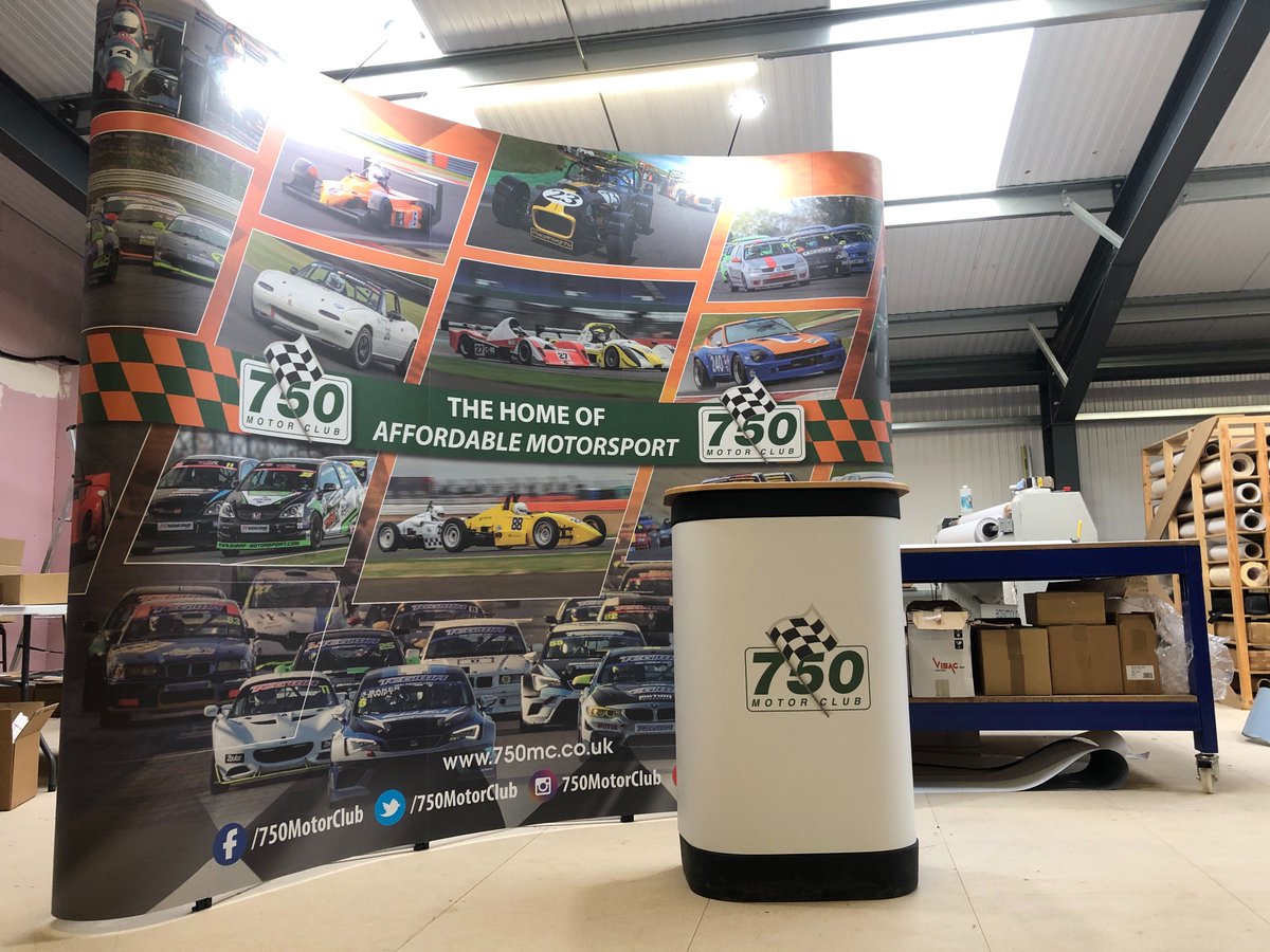 Ever considered a static display for your business? Perfect for events and competitions, we've put together a bundle providing a 3x3 Curved display with table top, lights and graphics for just £595 plus vat! Click to see more:
bit.ly/33uzdppg
