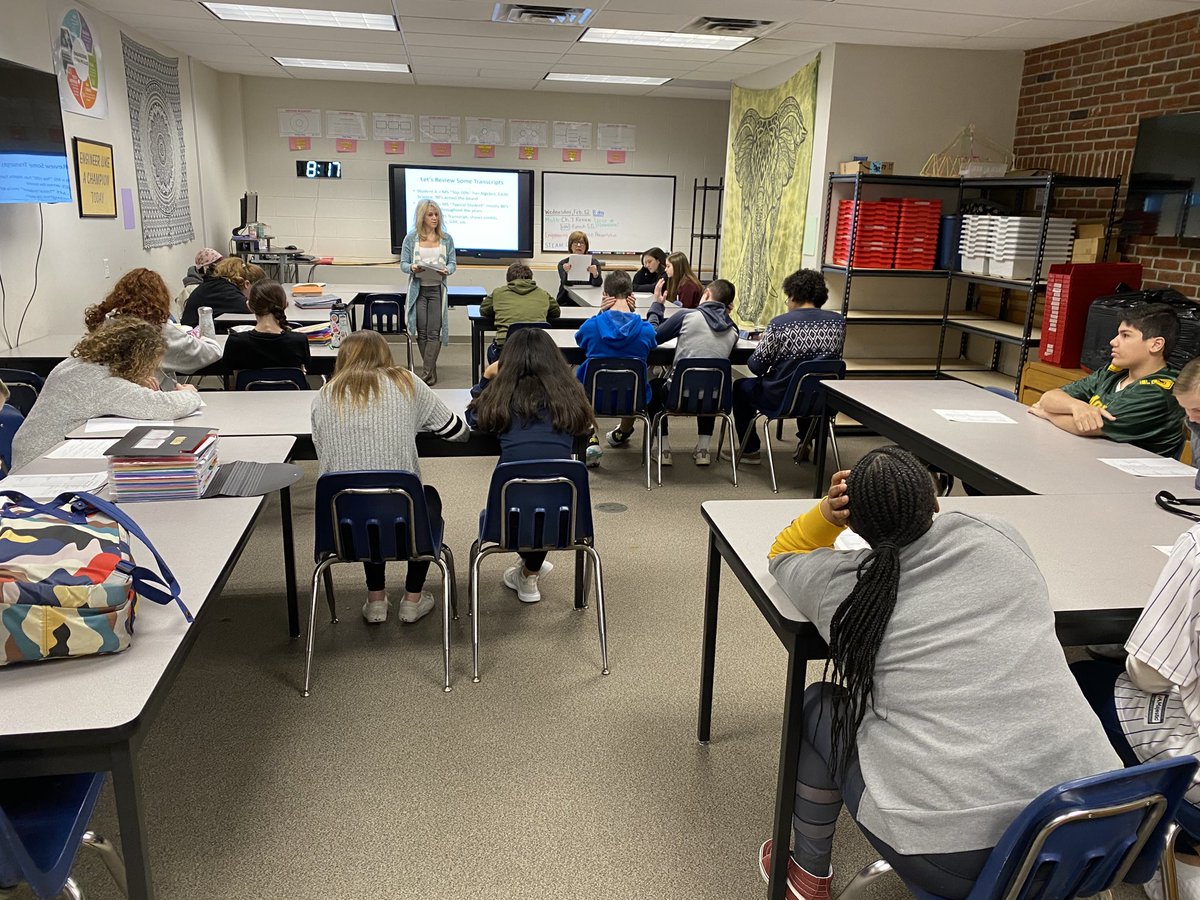 pvillemsny's tweet image. Our school counselors are conducting workshops for our 8th graders this week as part of their comprehensive transition program to HS.