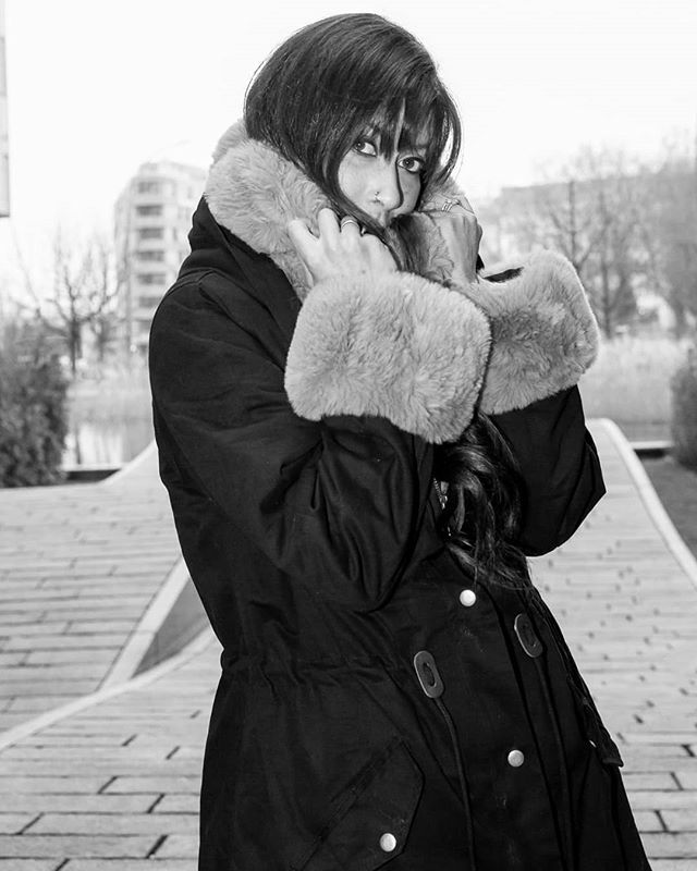 Fotodesign67's tweet image. Kalt und ungemütlich, zur Zeit ist das Outdoorshooten noch recht beschwerlich. Aber das Wetter wird besser werden. Ich nehme schon Anfragen von Euch entgegen und vergebe auch Termine. #2020 #Shooten #Shooting #Frau #BERLIN #beauty #Model #ModelFoto #mode… ift.tt/2SyZASA