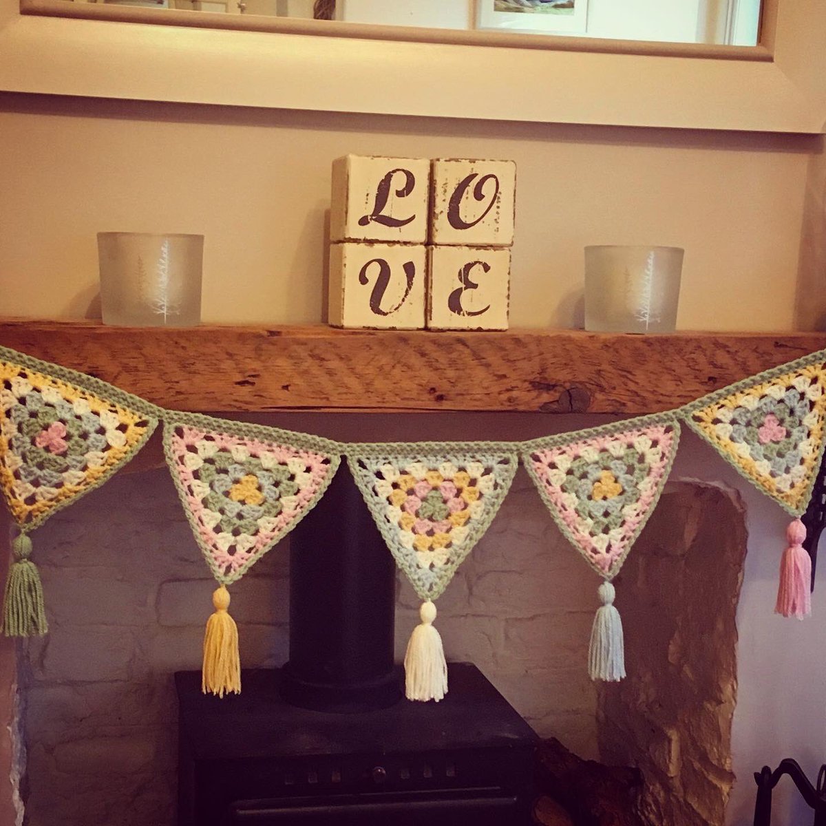 EweAndYarn's tweet photo. Itโs a beautiful day here in #northyorkshire so Iโm launching a new seasonal bunting kit... Vintage Spring. In the shop tomorrow, made up of 5 shades of @StylecraftYarn #SpecialDK #crochet #spring #bunting #crochetbunting #shoplocal #justacard #justsupportsmall #thirsk https://t.co/n2fCalLMFg