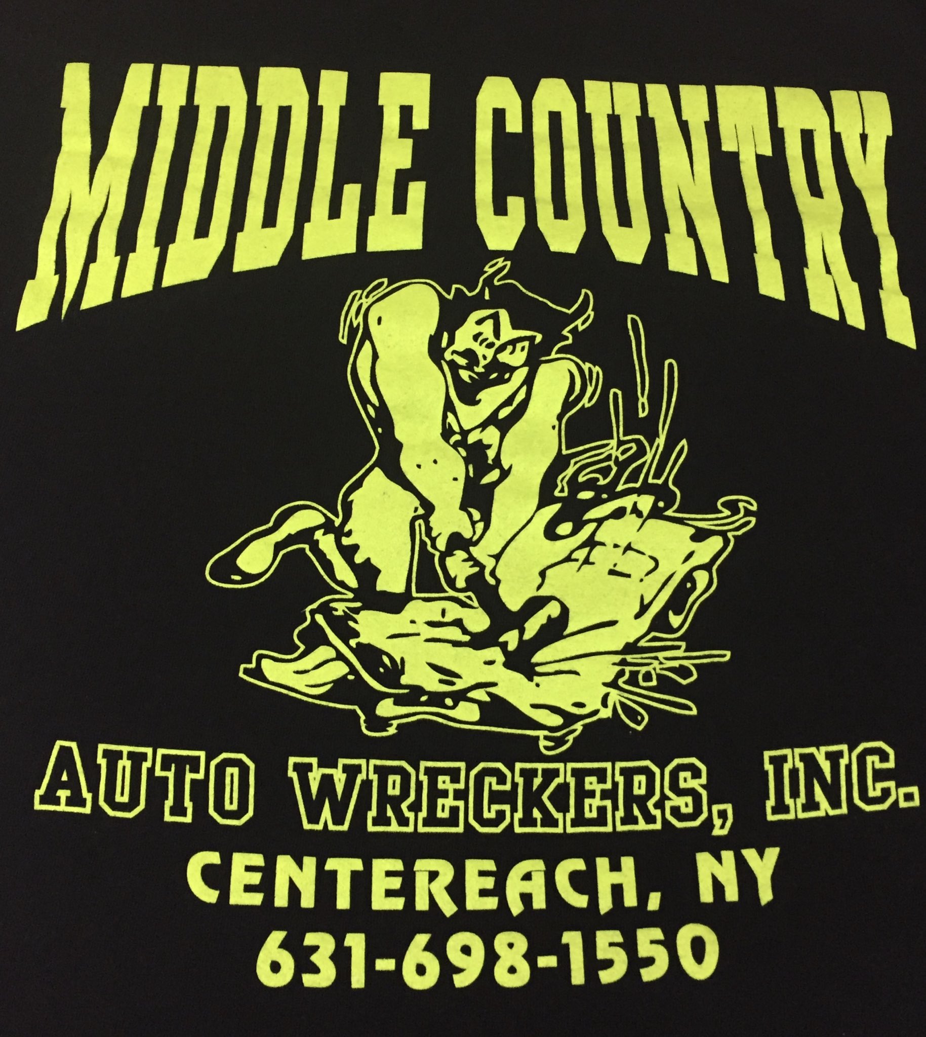 Middle Country Auto Wreckers