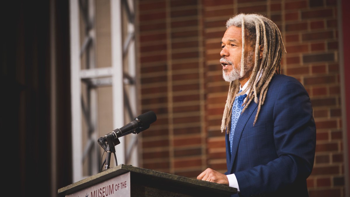 We're excited to welcome <a href="/Harvard_History/">Harvard History</a> professor Dr. Vincent Brown back to the Museum tonight for a discussion on his newest book, Tacky's Revolt! Can't make it out to the Museum? The program will be streamed live online for free.

WATCH LIVE: bit.ly/31HN07z