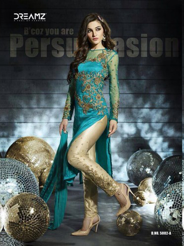 complete_lookz's tweet image. Dreamz Party Wear Trouser Style Suit.

Order Now : completethelookz.co.uk/asian-designer… 

#Indiancouture #desioutfits #indianfashion