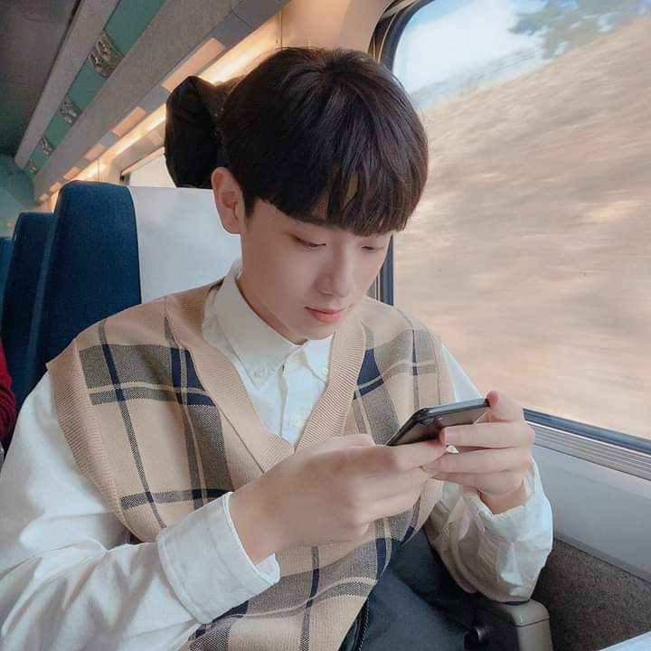 stich051's tweet photo. #BY9_SEJIN 💜
#BY9_JINHYUK💜
#BY9_YUVIN 💜
#BY9_JUNGMO💜
#BY9_YUNSEONG💜
#BY9_MINKYU💜
#BY9_WONJIN💜
#BY9_TONY💜
#BY9_KEUMDONG💜
BY9 DEBUT💜
BY9 DEARNINE 💜
#BY9_DEBUT #DEARNINE 😍😍 https://t.co/lwhyUNUblt