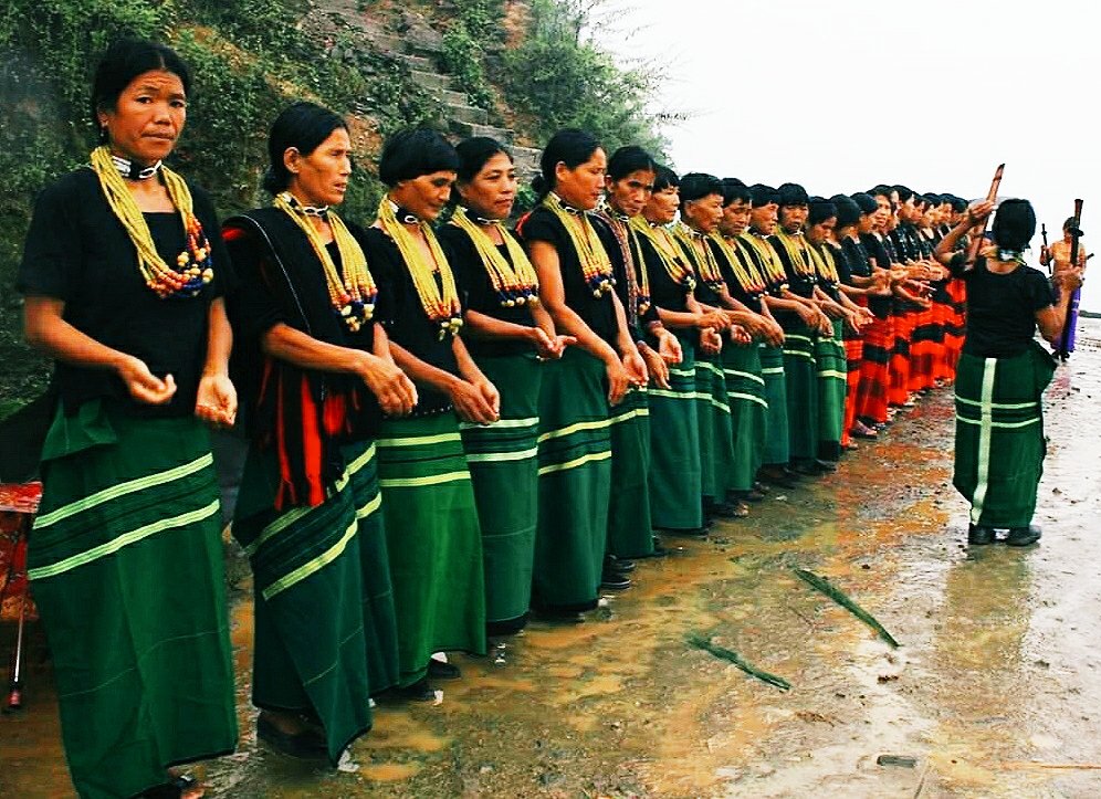 Know Arunachal on Twitter: "Arunachal is a land of colours, dance, music  and festivities. In the picture, these women are performing a folk dance  called #Ponung. It is exclusively performed by women