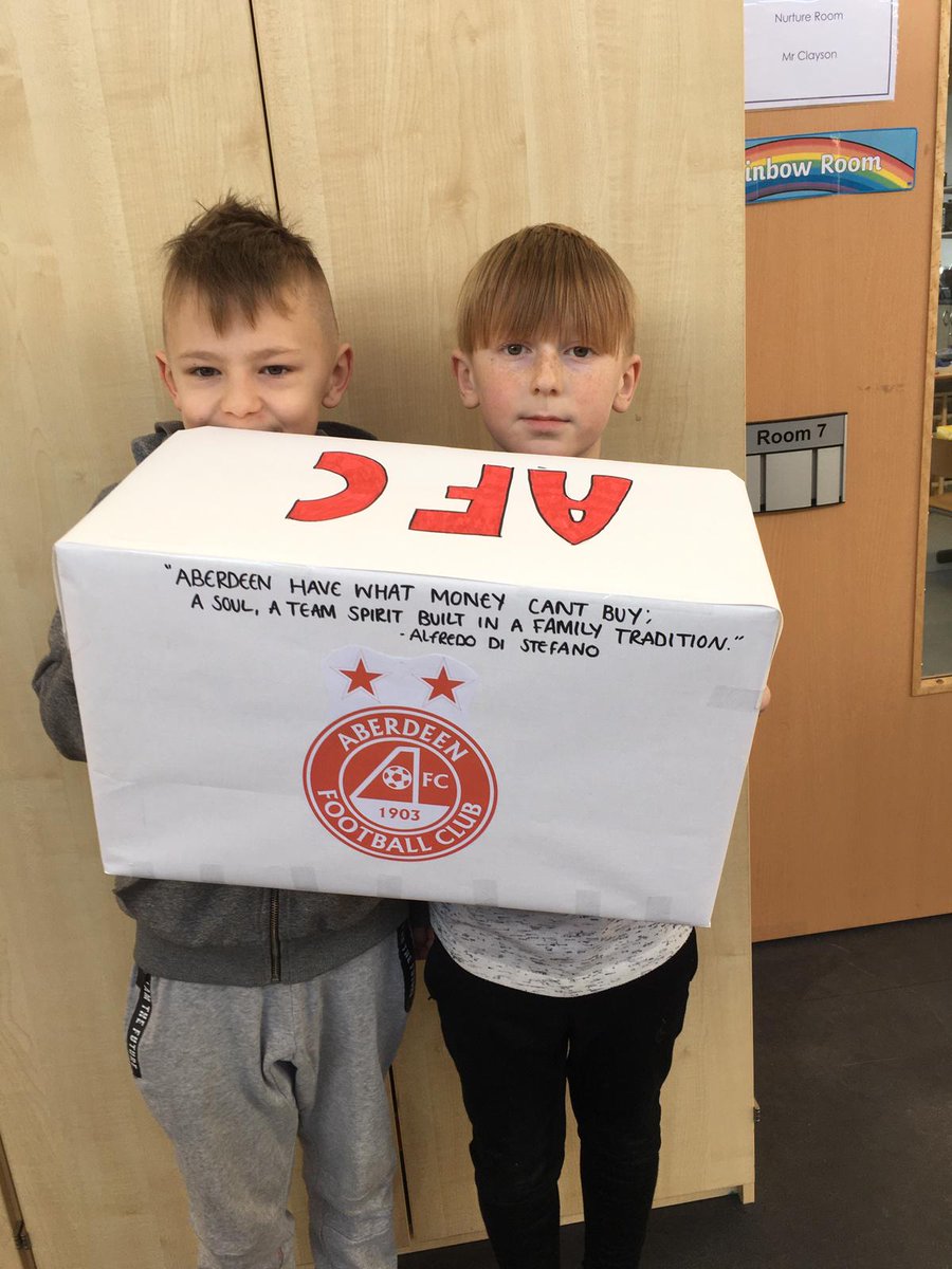 bjay1407's tweet photo. Leighton and Riley @Heathryburn were set a task to create a dugout. What a great effort and looks like their new face on the bench had an impact on the team last night. Well done again lads. 👏👏 https://t.co/STGr8KIXtA