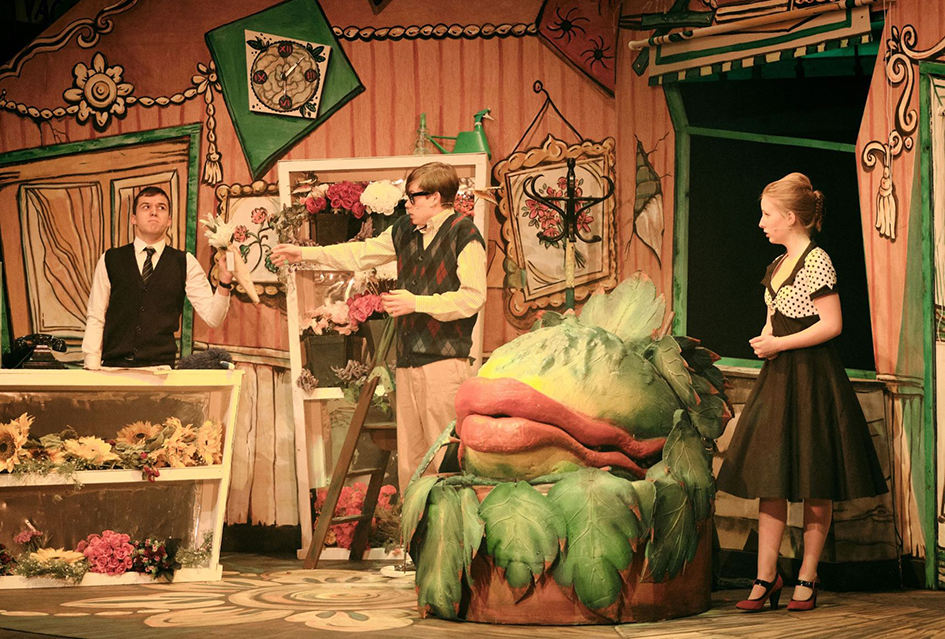 An enthusiastic and hardworking Drama Assistant is required from September 2020 @warwickschool. For further information warwickschool.org/news/?pid=125&…. Closing date: 25 February, 2020