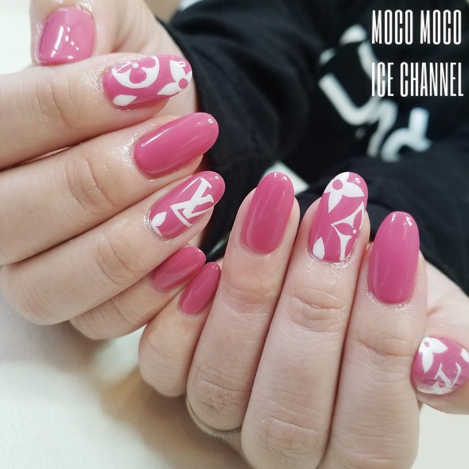 Ice Nailist あいすちゃん 手描きヴィトンネイル T Co Szlwlmtz87 ネイル Nail ルイヴィトン ルイヴィトンネイル ヴィトン ヴィトンネイル ピンクネイル 自爪ロング 美爪 Iceネイル