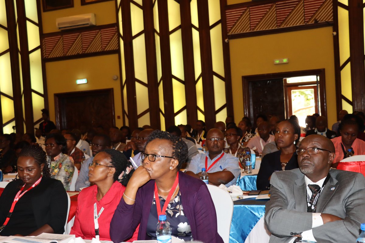 That was a great day 1⃣ 

We thank 🙏 our distinguished delegates, amazing symposia speakers 🗣 and the planning secretariat.

We look forward to an even greater day 2⃣

#KASHConference