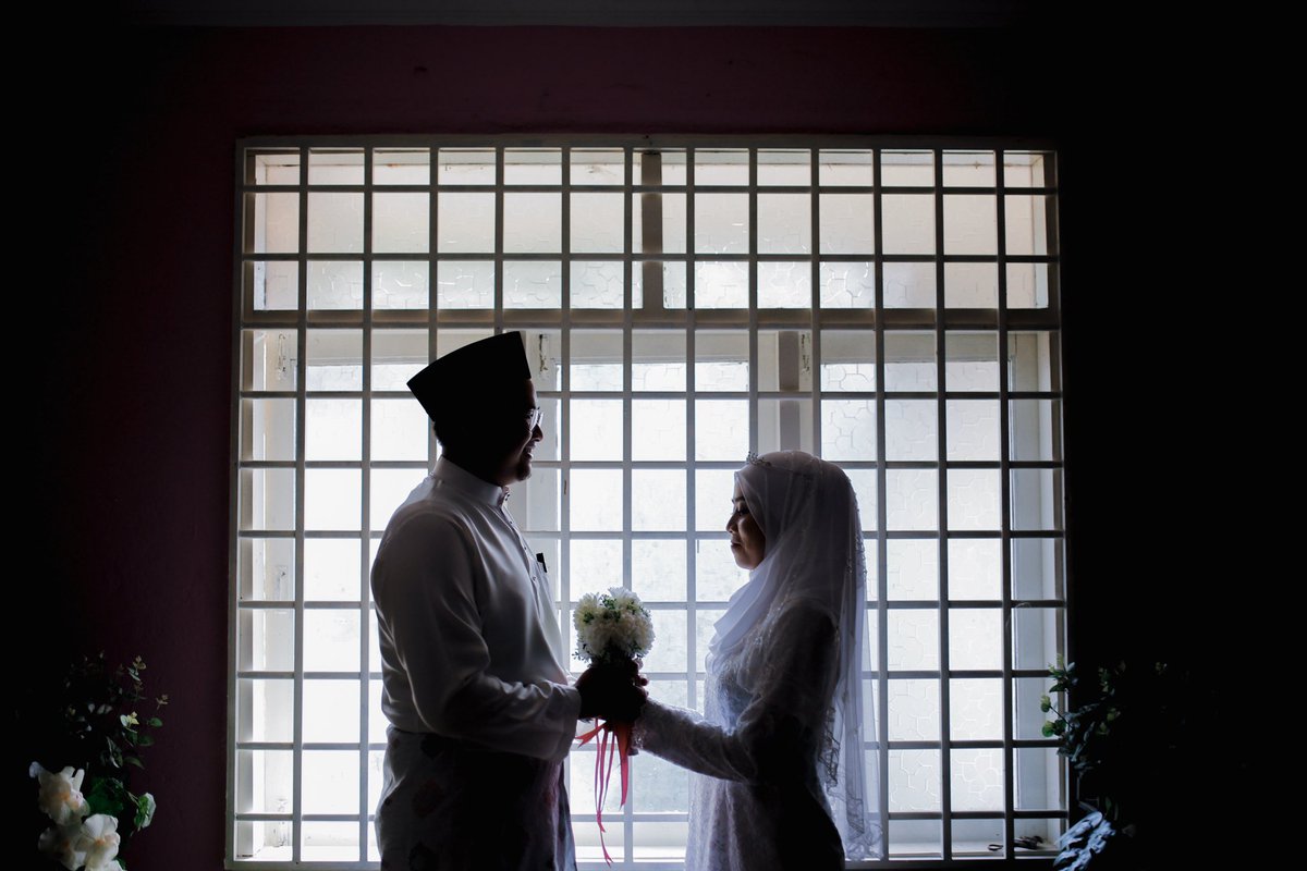 amir008's tweet photo. amirzam Freelance Wedding Phototography 

Jemput singgah 😊. Sebarang pertanyaan pakej boleh hubungi saya.

Ig: https://t.co/ye2Ars3f9K 
Facebook: https://t.co/E4WpSwcEKx 
Website: https://t.co/yeRq51EknG https://t.co/IaxSTM4eM2