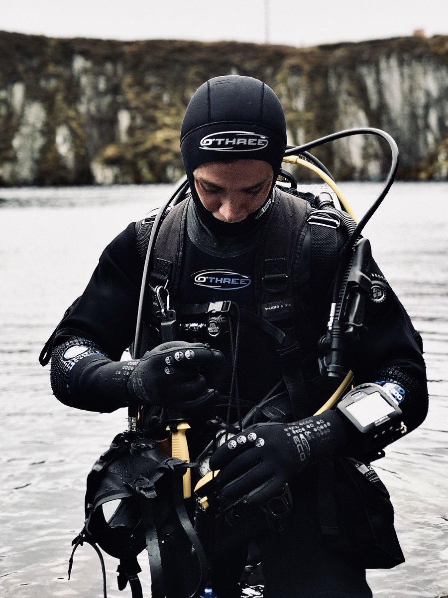Kits been dry for too long, hopefully the weather and the visibility starts to settle soon.

📸: <a href="/GiovanaBraia/">Giovana Aleta Braia</a> 
#divewales #comeinfromthecold 

<a href="/OThreeLtd/">O'Three Ltd</a> <a href="/GoProUK/">GoPro UK</a>