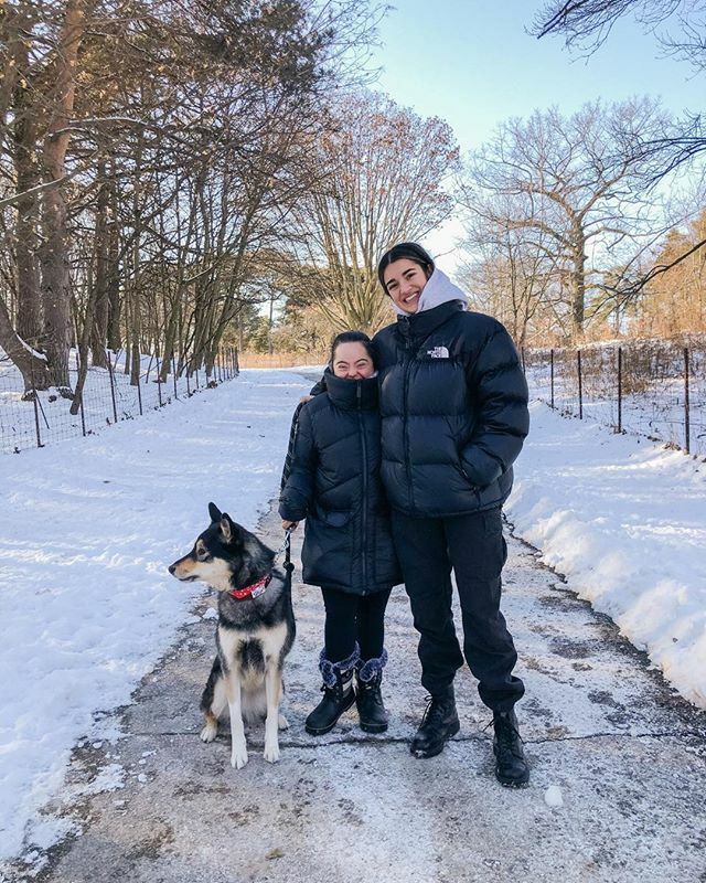I’m smiling super big today. Why? I WAS afraid of dogs. Ok, I’m not totally over that fear but I’m working on it. 
I love that my friends are helping me on my journey to get healthy by going for winter walks, and if I can make some dog friends along the … ift.tt/2Snw8QB
