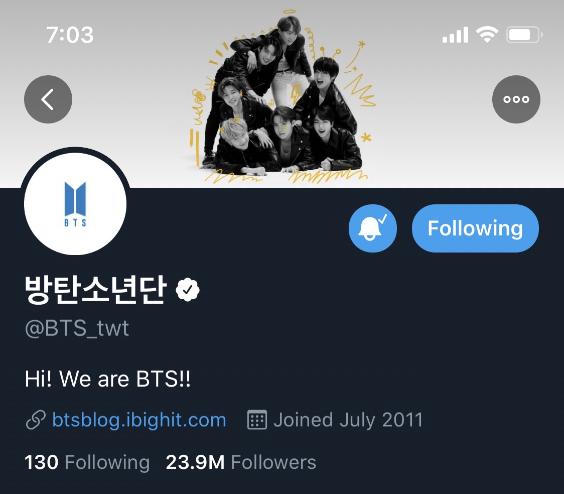 New  @BTS_twt and  @bts_bighit layouts! They switched up how they typically used the group pic, it’s the header this time!