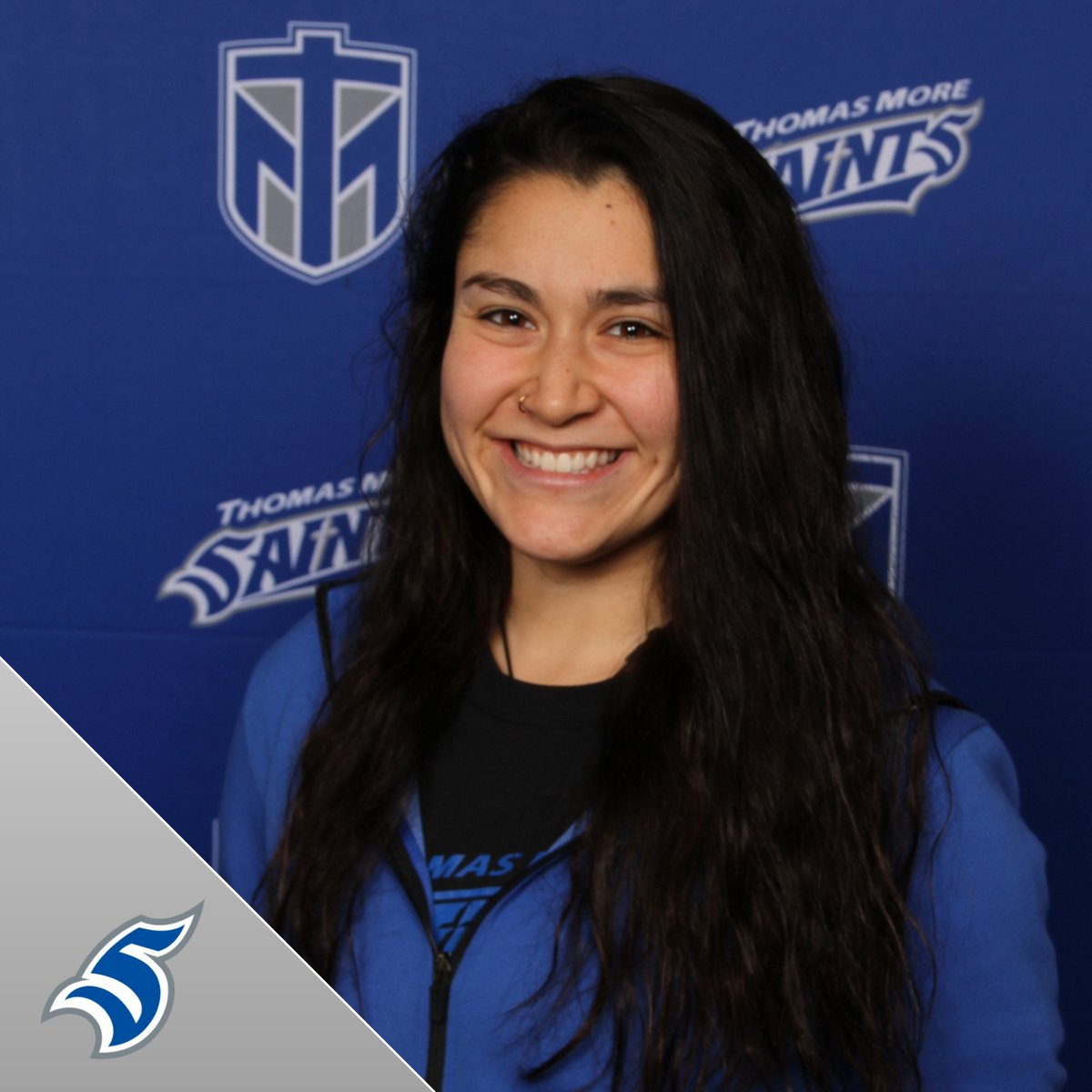 tmusaints's tweet image. Congratulations to senior swimmer Erin Carrus on receiving Honorable Mention in the national Delta Epsilon Sigma creative writing contest! Her set of poems, "Three Poems," was selected out of hundreds of entries nationwide

#LetsGoSaints
