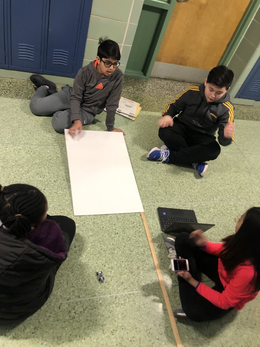 mslambejms's tweet photo. How does the height of a ramp affect the velocity of a car traveling on it? Let’s find out!! #forcesandmotion #inquiry #jerichoms #team6d @JerichoMS @CummingsJericho @_ChadGleason https://t.co/oG5upw2azx