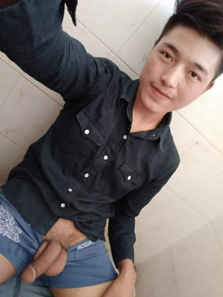 ဂုည