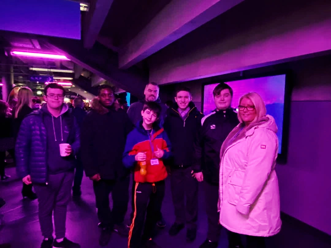 CcGrange's tweet photo. Pictured here at the recent 25 year anniversary show "Riverdance" in the 3 Arena are students, Aaron, Jack, Colm, Kingsley, Bobby, SNA Leona &amp; their teacher, Mr Rayfus. https://t.co/XdmvcKgpnD