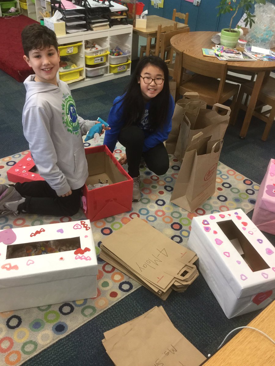 Sharon Latek (@wescottsl) on Twitter photo Helping Hands reps sorting valentines for the Wescott Post Office! <a href="/WescottSL/">Sharon Latek</a> #D30learns Helping Hands reps sorting valentines for the Wescott Post Office! <a href="/WescottSL/">Sharon Latek</a> #D30learns