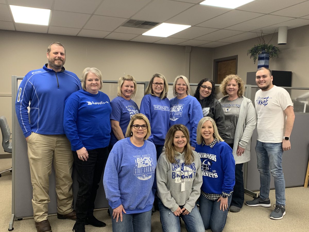 23Renee's tweet photo. Central Office ⁦@BryantSchools⁩ #Be212 #HornetDay #HornetPride #BryantOneTeamOneHeart https://t.co/5Rw43DGnZk