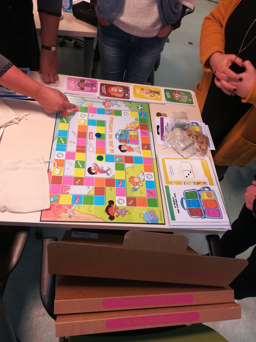 canope_78's tweet photo. 🕹️🎲Masterclass Le jeu, un outil pédagogique @canope_78 #differenciation #remediation #calculmental #EMI #programmation #apprendreautrement @Mathador #planetecode #Mediaspheres @EditionsJocatop https://t.co/M8UF7OmxGx