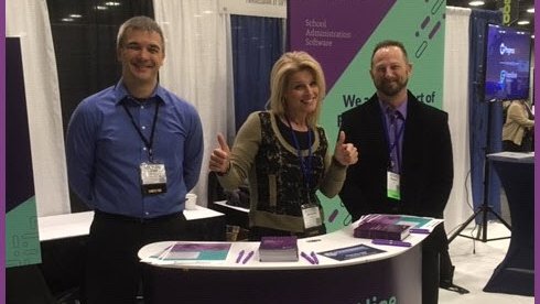 ProgressBook's tweet image. Day #2 of #OETC20 and we are having a great time! Stop by booth 802 -  we have lots of exciting updates to share with you!
#ProgressBook #Edtech #FrontlineEducation