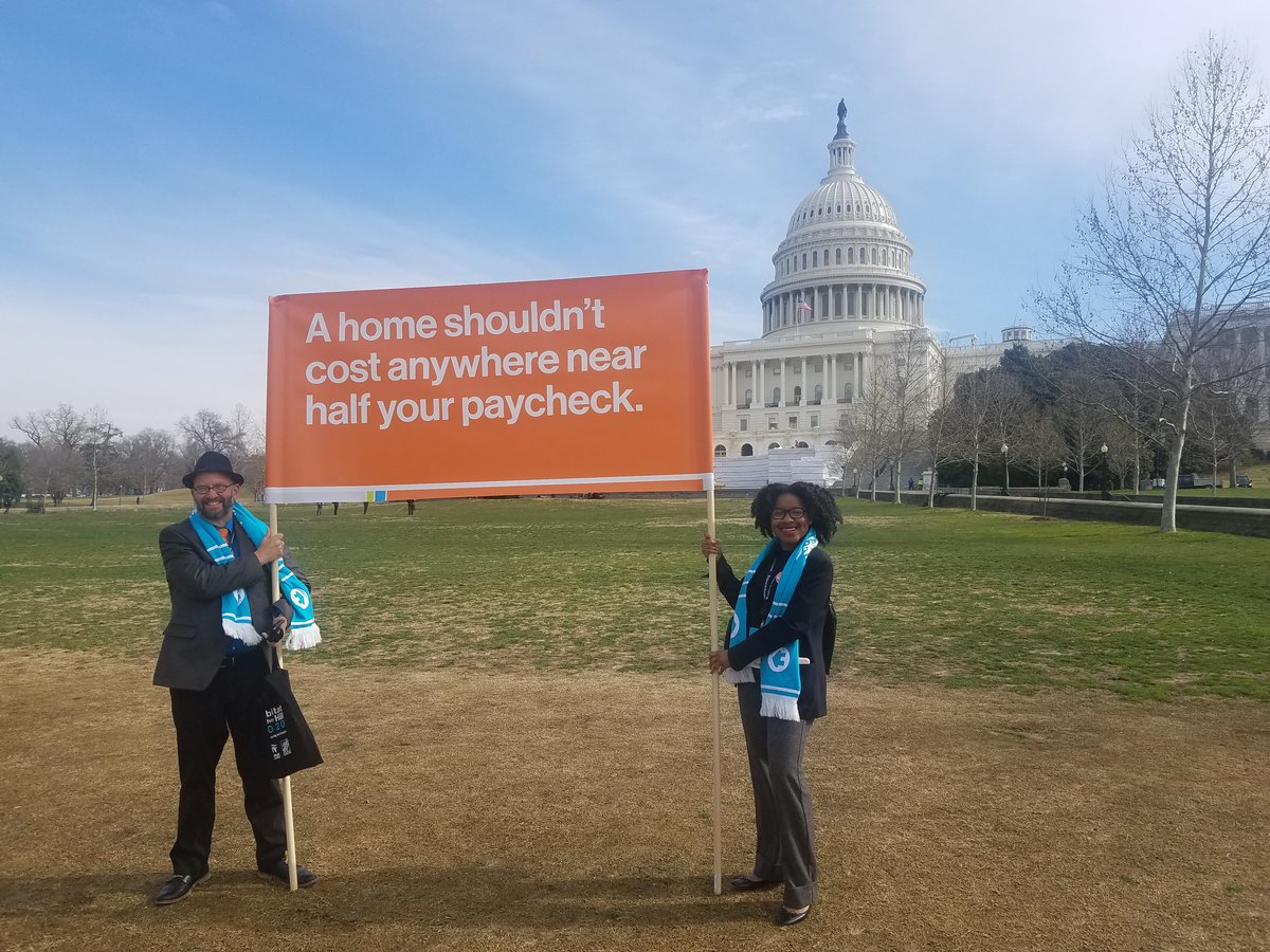 HabitatVoices's tweet photo. We're known for our hammers. Today we use our voice. Housing or medical care. It shouldn't be a choice. #CostOfHome #HabitatontheHill https://t.co/5HNPI1ccPP