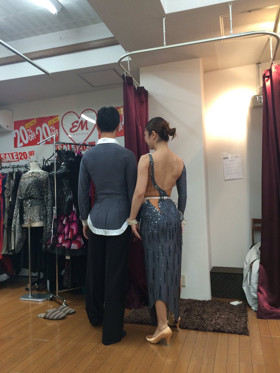 #dressforrent .
#latindress .
.
こちらのラテンドレスレンタルします。
ペアでも別でもOK.
サイズ　男女共にS-M.
身長158〜165㎝くらい.
着用者163㎝(リーダーは176㎝).
アブラハムマルチネス社製.
DM下さい❣️.