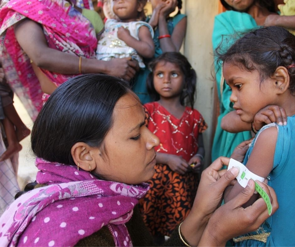 Each year, Karuna-Shechen provides essential care for thousands of people in Nepal without access to local healthcare through our mobile clinics. Learn more: karuna-shechen.org/news/on-the-ro…
#Healthcare #Health #Nepal #India #Himalayas #Altruism