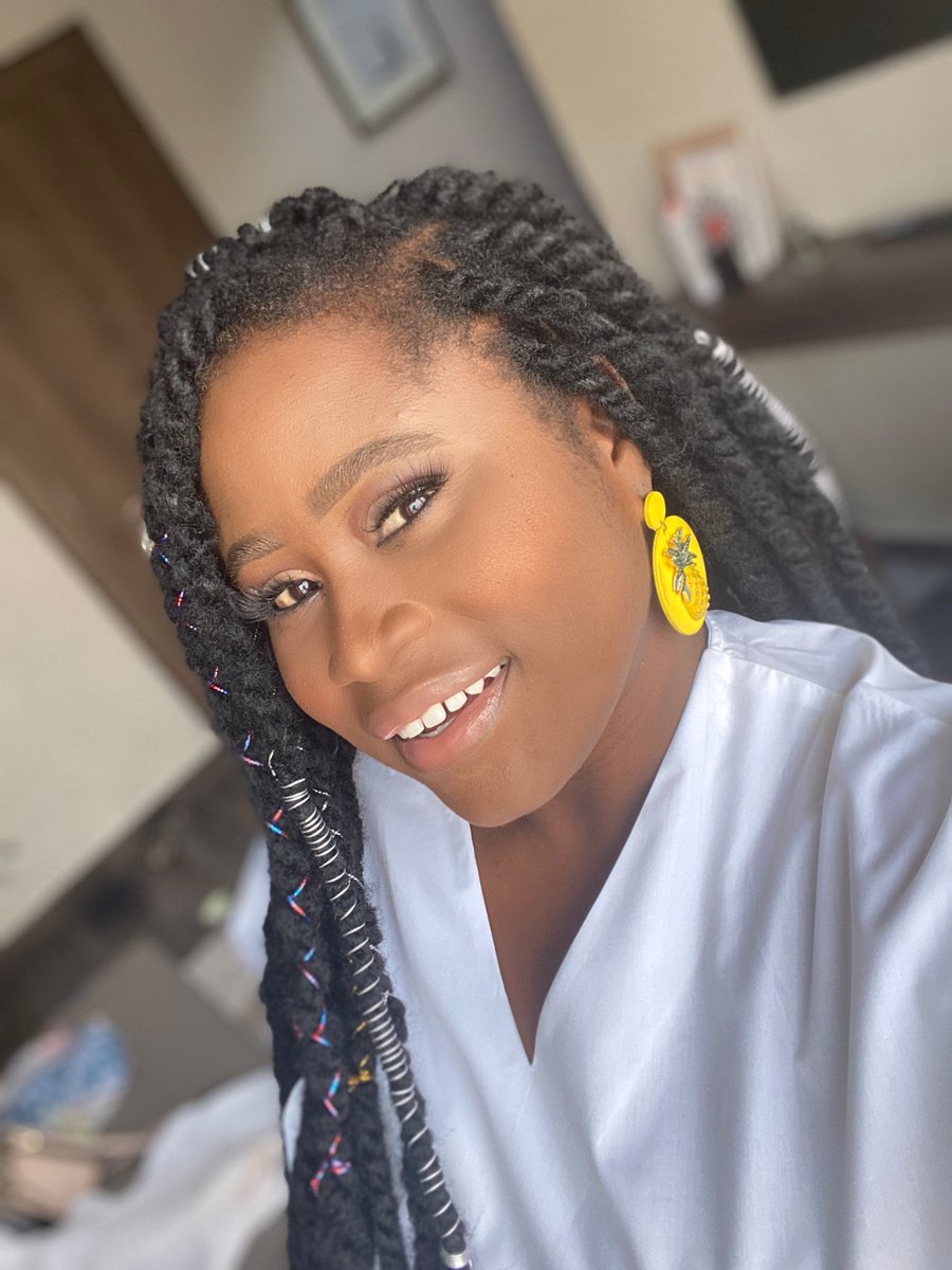 lydiaforson's tweet photo. If you were born on Wednesday drop your picture let us know ourselves.

👇🏾👇🏾👇🏾 #wednesdayborn #ekuwa https://t.co/mCj1u71vkP