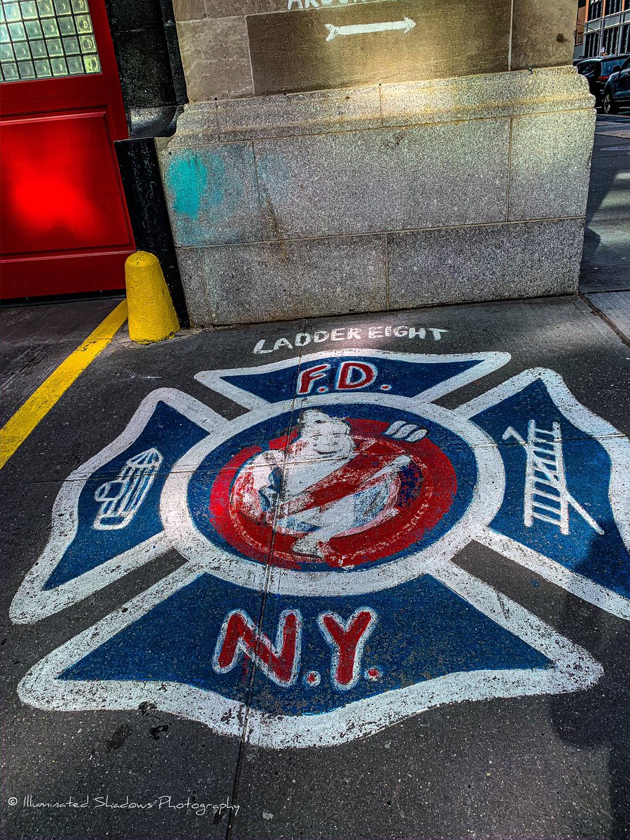 beardedphotog24's tweet image. Who ya gonna call ! #Ghostbusters #NYC #ladder8 @Ghostbusters