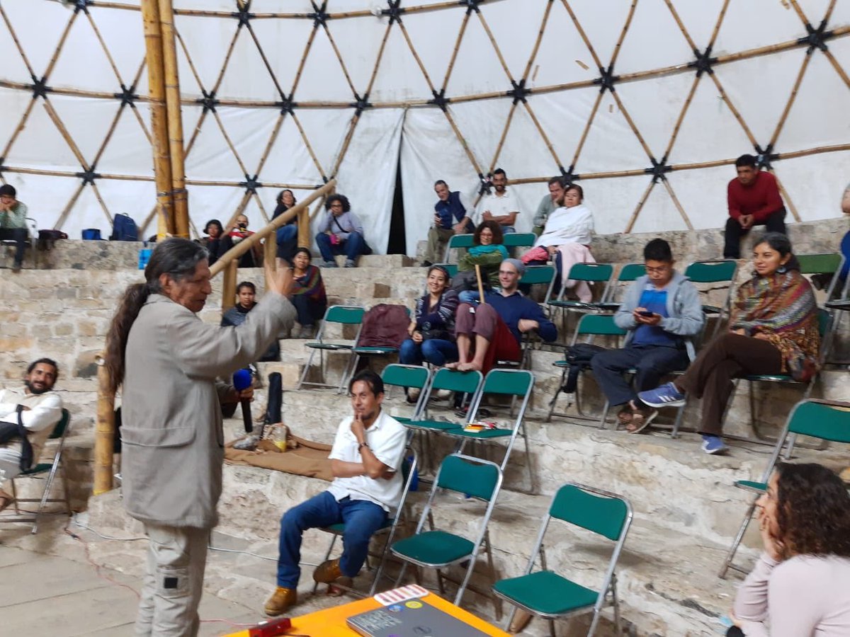 redesac_mx's tweet image. ¡El #cine nos une! Tuvimos dos proyecciones emocionantes como parte de la Fiesta de Cine y Música en #Cuetzalan. El lunes pudimos reflexionar y compartir con Jaime Luna en torno a la proyección de @tioyimdoc de @lunamaran. Ayer conversamos con @KiixyNere después de ver #Sanctorum