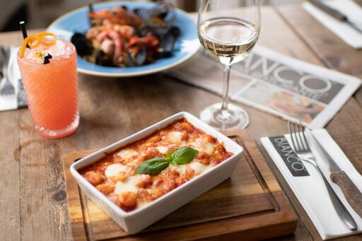 "Life is a combination of magic and pasta" - Federico Fellini. Don't forget to book your table for Valentine's Day dinner via bit.ly/Bianco43bookin…