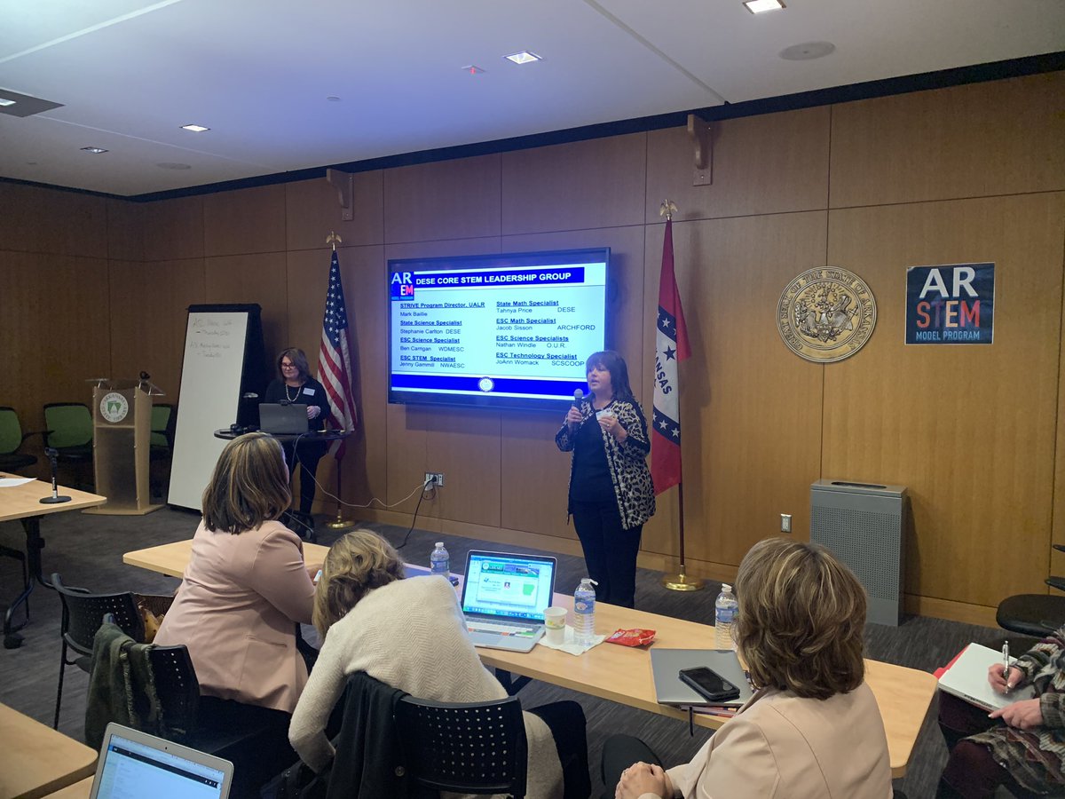 AR_STEM's tweet image. AR STEM Model Program Advisory Committee Meeting- a statewide group of stakeholders convening to collaborate on developing STEM plans aligned to @ArkansasEd vision for #StudentFocused education &amp;amp; @WHOSTP STEM vision. @JohnnyKey_AR