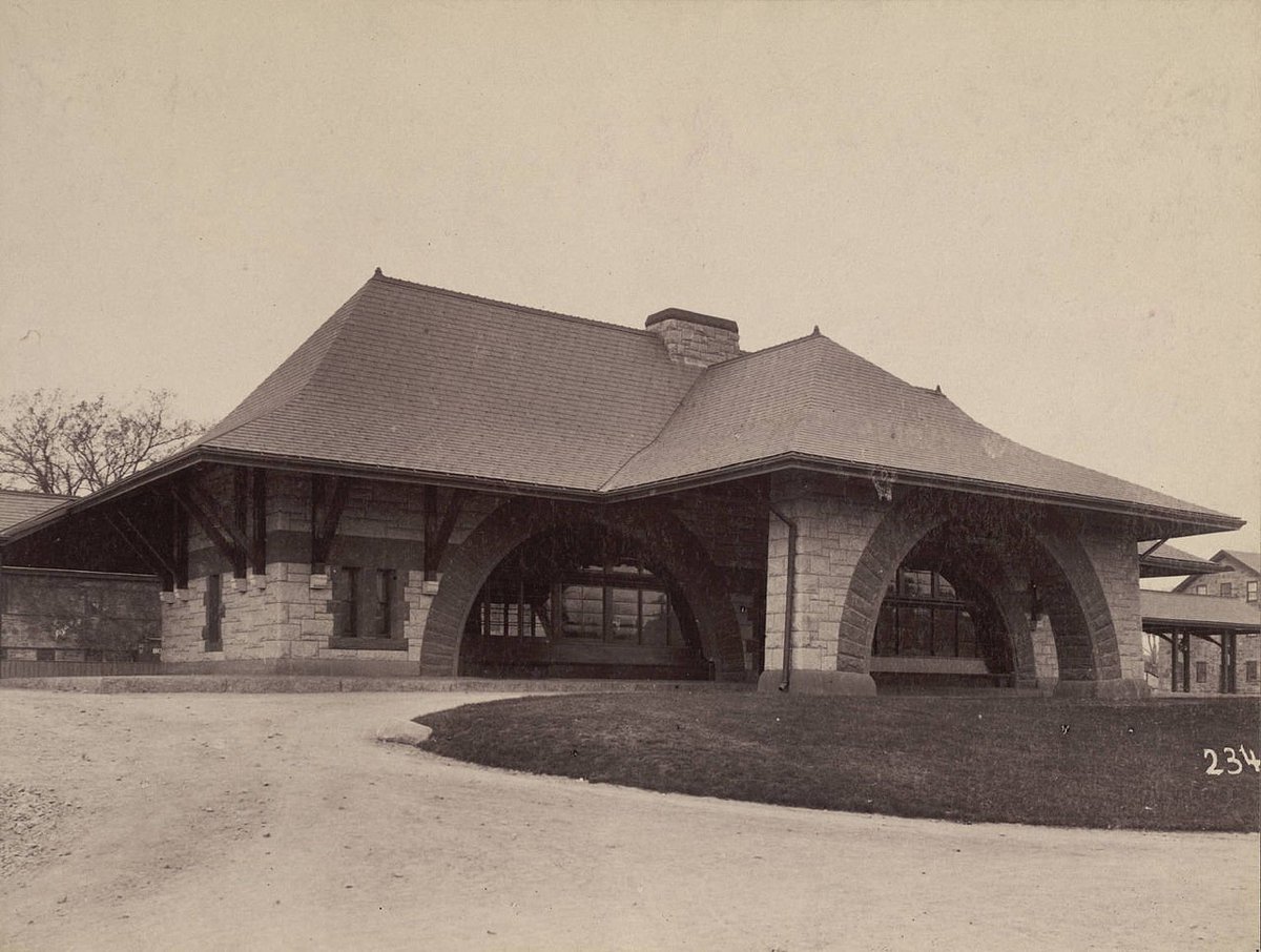 the railway station is the smallest and simplest of the things he did in North Easton, but it might be the finest: the spring of the arches is so powerful, and once you get close wonderful detail is revealed.