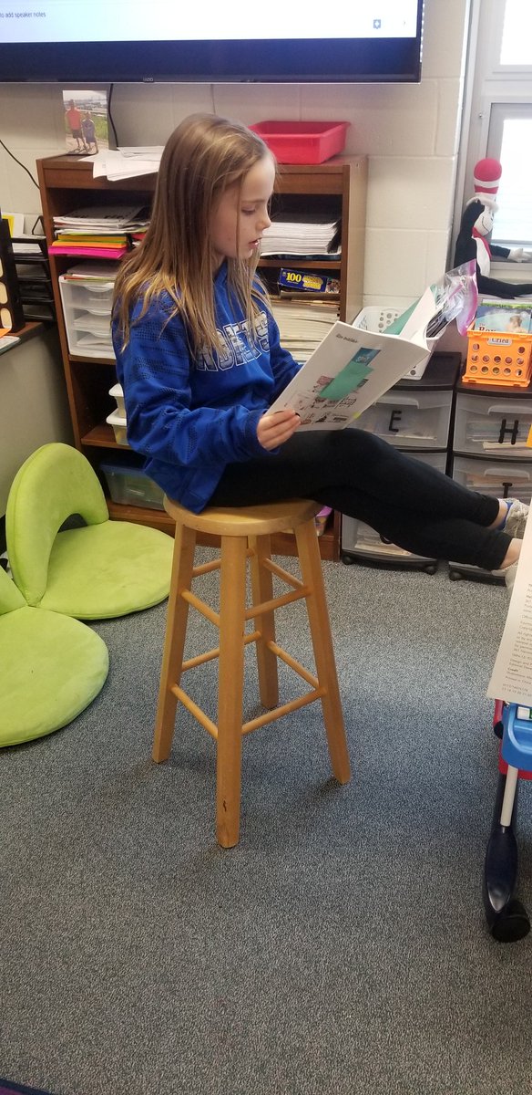 Anderson_KMES's tweet photo. #KoMetsRead20 @KMElem https://t.co/gKR8Rl6O5A