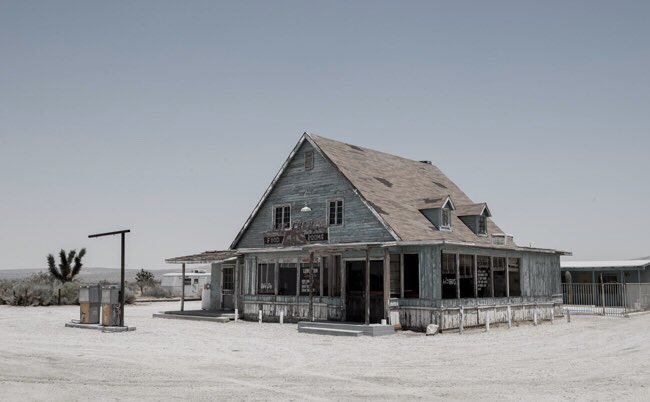 AndreeaPhoto's tweet photo. Ghosts of the desert :) #artphotography #landscapephotography #Andreear #photography https://t.co/VsFBP2pyfV