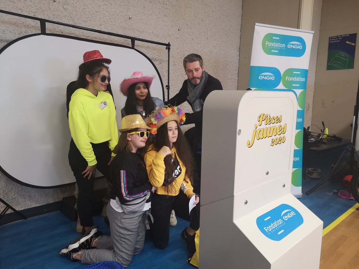 LPtjn's tweet photo. Merci @CqfdEvents pour la borne photos, les enfants @INJSMETZ (et les plus grands) étaient ravis !
@piecesjaunes @FondationEngie https://t.co/LisG9J4xUv