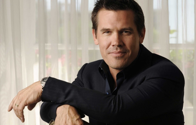 Happy birthday, Josh Brolin! Today the American actor turns 52 years old, see profile at:  