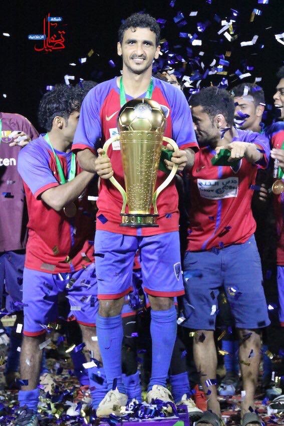 🔴هل تعلم: أن كأس🏆 بطولة الحزم لعام 2018م مطلي بالذهب عيار 24 قيراط وقيمته السوقيه تبلغ 10 آلاف ريال.
