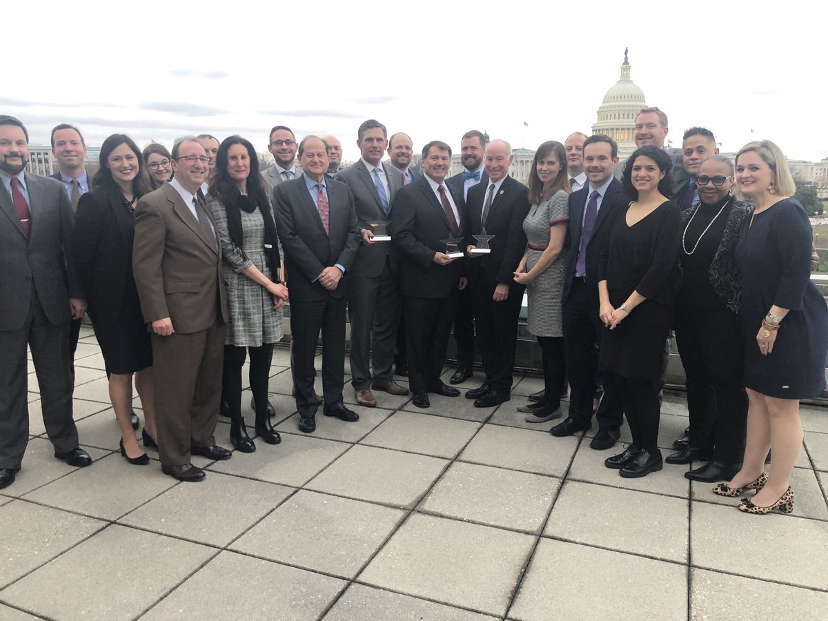 We repealed the #CadillacTax! What a great time celebrating the hard work of ⁦<a href="/MartinHeinrich/">Martin Heinrich</a>⁩ ⁦⁦<a href="/SenatorRounds/">Senator Mike Rounds</a>⁩ ⁦<a href="/MikeKellyPA/">Rep. Mike Kelly</a>⁩ ⁦<a href="/RepJoeCourtney/">Rep. Joe Courtney</a>⁩ thank you!!