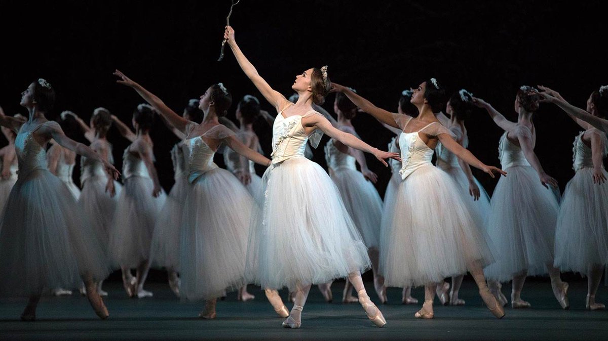 New #blog post on @ABTBallet performing 'Giselle' at @kencen >> confidenceiskeyblog.blogspot.com/2020/02/americ… The epitome of a classic ballet! @HEESEOABT @devonteusch @mistyonpointe