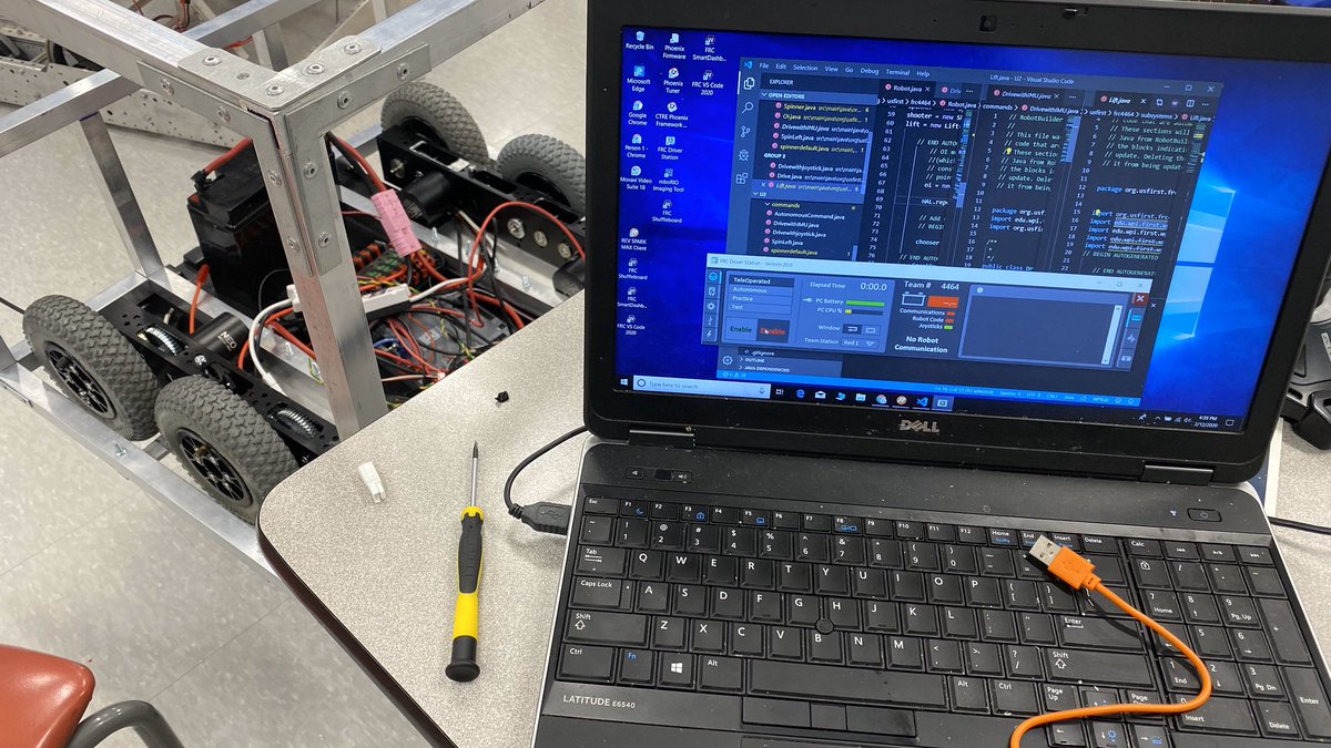 CMITAcademy's tweet photo. #TEAMILLUSION #CMITN #FIRSTROBOTICSTEAM is working on lift mechanism, on chiseling the pipe to attach the chassidy and on programming the robot. @CMITAcademy @CLF_PR @CLF_CLF @PGCPSTAG @CharterPgcps @pgcps @drmonicaceo https://t.co/HPxBUVcFAj