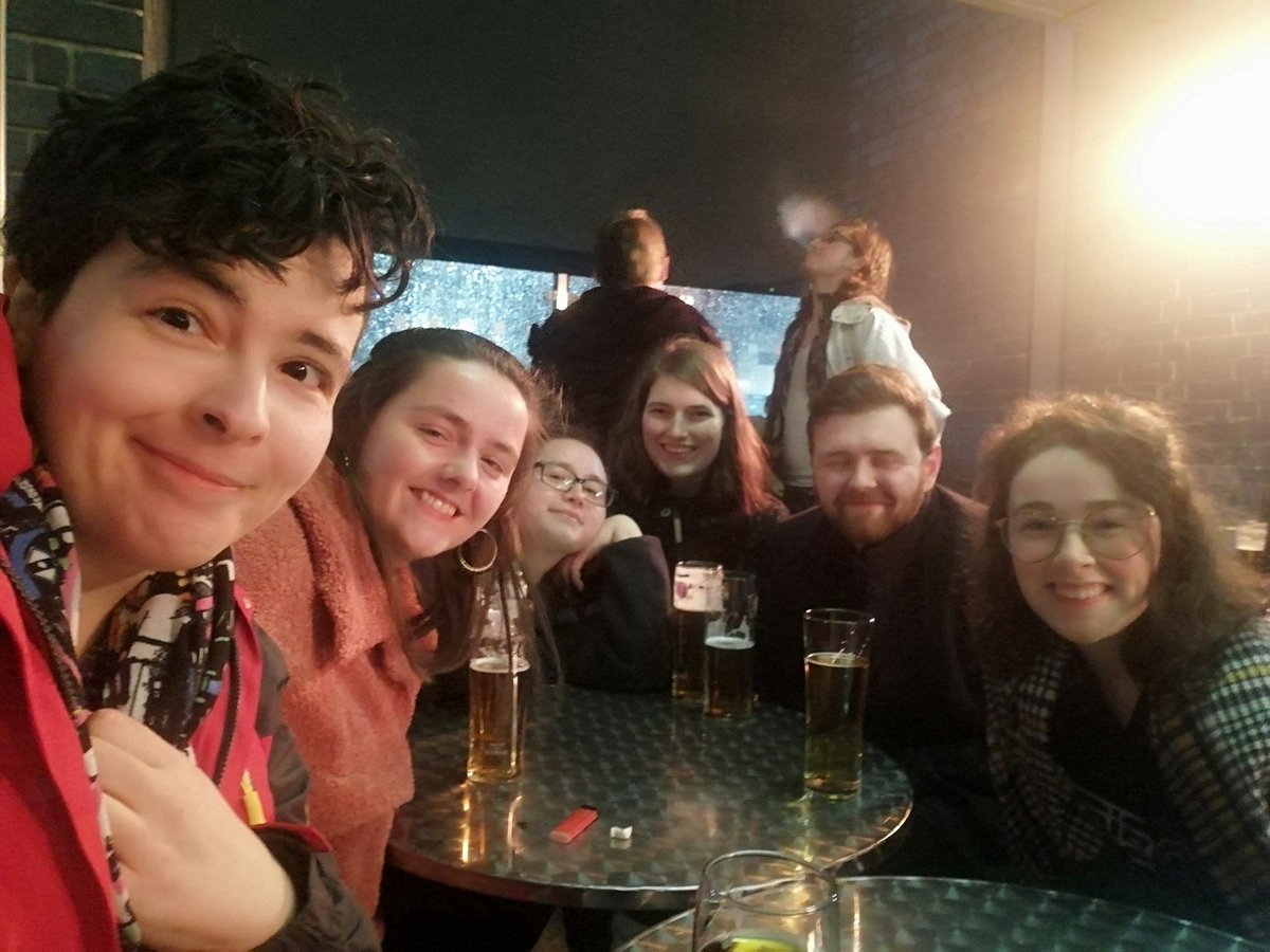 #womeninscience and Andy! <a href="/ShannonABurke/">shannon burke</a> <a href="/AnnMarieKelly_2/">Ann-Marie Kelly</a> <a href="/Lycaonpictus93/">Holly English</a>