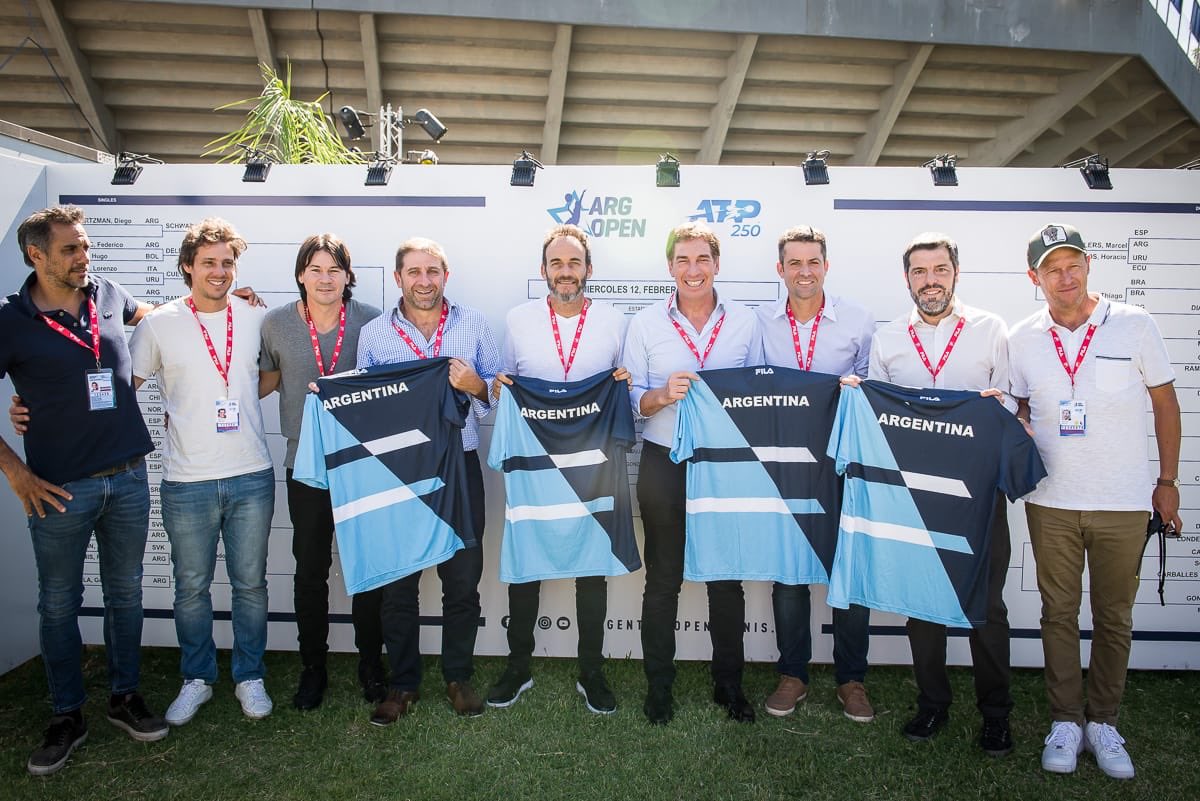 🤝 La #AAT y la Ciudad firmaron un convenio para fomentar el deporte y la actividad física.

Participaron <a href="/CalleriOk/">CalleriOk</a> <a href="/zabala7/">mariano zabaleta</a> <a href="/gastongaudio/">Gaston Gaudio</a> <a href="/guillecoria/">Guillermo Coria</a> <a href="/MJaite64/">Martin Jaite</a> <a href="/diegosantilli/">Diego Santilli</a> <a href="/MatiasLopezBA/">Matías López</a> <a href="/fstraface/">Fernando Straface</a> @loboluisgustavo
 
@GCBA #BACiudadActiva 
➕ info▶️ bit.ly/31Ns7Il