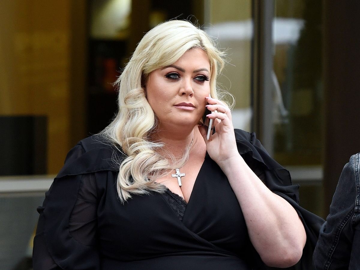 sumuhardy's tweet photo. Me phoning Ofcom to complain about the false claims about Finley’s head turning in Casa Amore. 
#loveisland https://t.co/LMuy9XNvy2