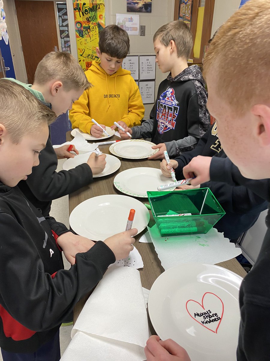 Andrea Gately tweet media