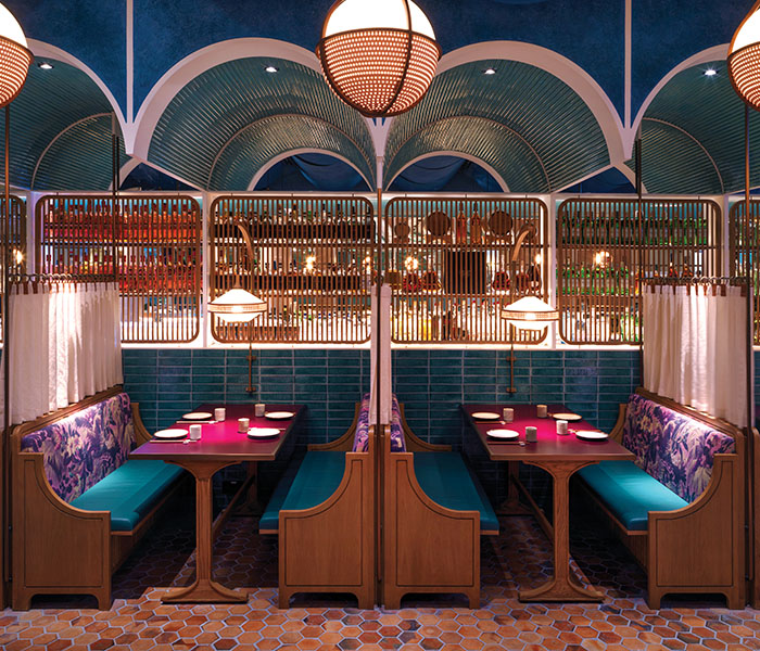 Hong Kong’s John Anthony embodies a new standard of eco-consciousness in Hong Kong restaurant design. Their 8-course Valentine’s Day set dinner menu includes 8 fan-favorite dishes with a festive twist and 2 lovers’ cocktails.